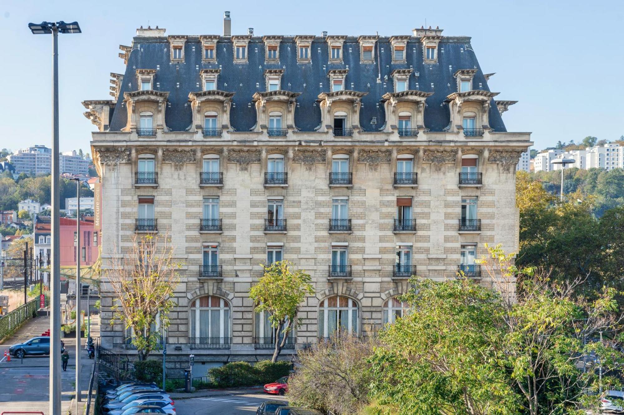 Mercure Lyon Centre Chateau Perrache Exterior foto